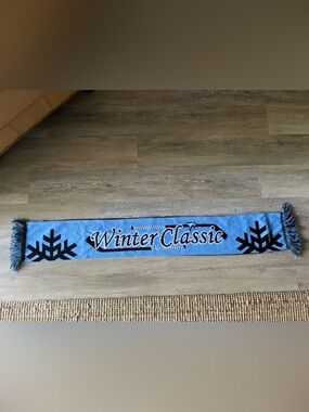 Reebok Pittsburgh 2011 Knit Scarf - Light Blue & White